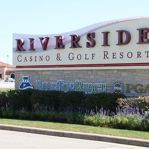 Riverside Casino & Golf Resort